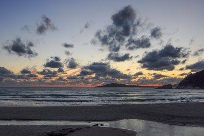 五島列島 福江島の夕焼け：海と空が織りなす幻想美